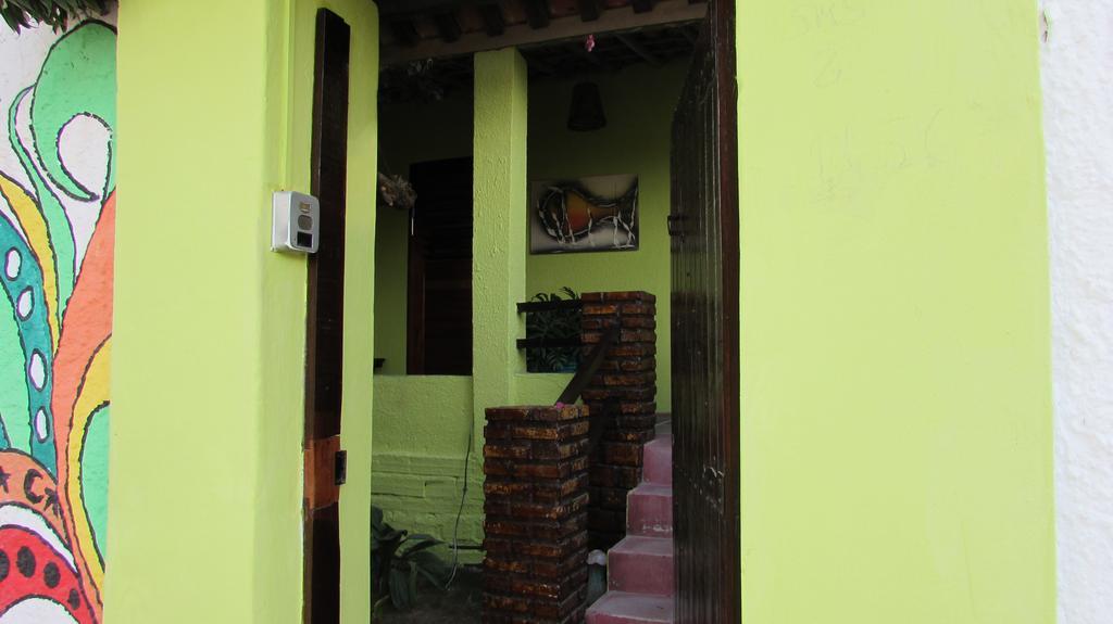 Pousada Da Lucinha Canoa Quebrada Exterior photo